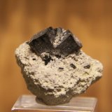 Ferro-hornblende
33mm x 35mm x 32mm
(Autor: Firmo Espinar)