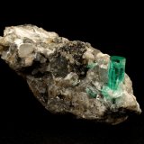 Beryl (variety emerald), Calcite
30x49x29mm, xl=9x4mm
(Autor: Fiebre Verde)
