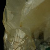 Beryl (variety emerald), Calcite, Quartz
80x90x35mm
(Autor: Fiebre Verde)