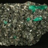 Beryl (variety emerald), Calcite, Pyrite
105x80x20mm
(Autor: Fiebre Verde)