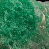 Beryl (variety emerald), Calcite
47x24x34mm
(Autor: Fiebre Verde)