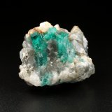 Beryl (variety emerald), Calcite, Pyrite
37x30x32mm, largest xl=10mm
(Autor: Fiebre Verde)