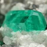 Beryl (variety emerald), Calcite, Dolomite
85x50x50mm, xl=10mm
(Autor: Fiebre Verde)