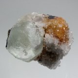 Fluorite, Quartz, Galena
90 mm x 75 mm x 70 mm
(Autor: Don Lum)