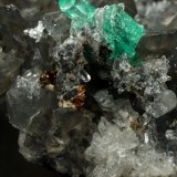 Beryl (variety emerald), Calcite, Dolomite, Pyrite, Quartz
66x49x24mm, main xl=6x4mm
(Autor: Fiebre Verde)