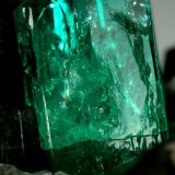 Beryl (variety emerald), Calcite
68x62x40mm, xl=15mm
(Autor: Fiebre Verde)