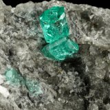 Beryl (variety emerald), Calcite, Dolomite
87x64x61mm, largest xl=5mm
(Autor: Fiebre Verde)