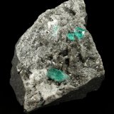Beryl (variety emerald), Calcite, Dolomite
87x64x61mm, largest xl=5mm
(Autor: Fiebre Verde)