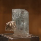 Beryl (variety aquamarine) and Quartz (variety smoky)
35mm x 37mm x 18mm overall size. Beryl = 24mm x 37mm x 18mm
(Autor: Firmo Espinar)