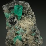 Beryl (variety emerald), Calcite
35x40x55mm
(Autor: Fiebre Verde)