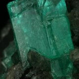 Beryl (variety emerald), Calcite
35x40x55mm
(Autor: Fiebre Verde)