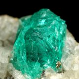 Beryl (variety emerald), Calcite, Pyrite
35x23x20mm, xl=9mm
(Autor: Fiebre Verde)