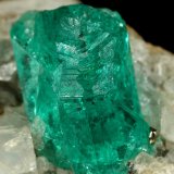 Beryl (variety emerald), Calcite, Pyrite
35x23x20mm, xl=9mm
(Autor: Fiebre Verde)