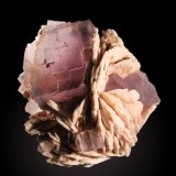Fluorite
92mm x 82mm x 67mm. Main crystal is 45 mm on edge.
(Autor: Firmo Espinar)