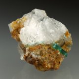 Beryl (variety emerald), Calcite
32x28x31mm, xl=14mm
(Autor: Fiebre Verde)