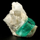 Beryl (variety emerald), Calcite, Dolomite
30x28x27mm, xl=17x8.5mm
(Autor: Fiebre Verde)
