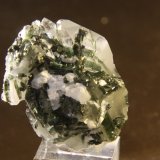 Quartz, Elbaite (variety verdelite)
37mm X 39mm X 25mm
(Autor: Firmo Espinar)