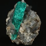Beryl (variety emerald), Calcite, Pyrite
20x20x13mm, xl=20mm
(Autor: Fiebre Verde)