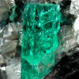 Beryl (variety emerald), Calcite, Dolomite, Pyrite
41x31x25mm, xl=17mm
(Autor: Fiebre Verde)
