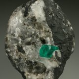 Beryl (variety emerald), Calcite, Pyrite
35x45mm, xl=6mm
(Autor: Fiebre Verde)