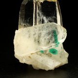 Beryl (variety emerald), Quartz, Calcite
33x43x20mm, main xl=11mm
(Autor: Fiebre Verde)