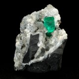 Beryl (variety emerald), Calcite, Dolomite, Pyrite
27x30x33mm, xl=9x6mm
(Autor: Fiebre Verde)