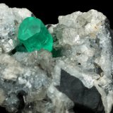 Beryl (variety emerald), Calcite, Dolomite, Pyrite
27x30x33mm, xl=9x6mm
(Autor: Fiebre Verde)