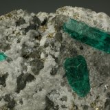 Beryl (variety emerald), Calcite, Pyrite
Detail
(Autor: Fiebre Verde)