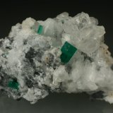 Beryl (variety emerald), Calcite, Parisite
70x45x50mm
(Autor: Fiebre Verde)