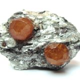 Spessartine
Specimen size 5 cm, each crystal measures 1 cm
(Autor: Tobi)