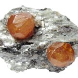 Spessartine
Specimen size 5 cm, garnet crystal 1 cm
(Autor: Tobi)