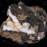 Mesolite (?), Analcime, Heulandite-Ca
46x38x12mm
(Autor: Bergur_E_Sigurdarson)