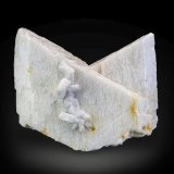 Microcline
15.5 x 10 x 14 cm
(Autor: MIM Museum)