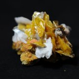 Barite on Wulfenite and Mimetite
5.7 x 4.6 x 3.4 cm
(Autor: steven calamuci)