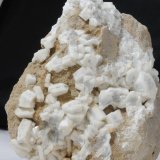 Celestine
12.9 x 11 x 4.4 cm
(Autor: steven calamuci)
