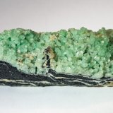 Beryl (variety emerald), Albite, Dolomite
9.9cm L x 2.4cm W x 3.5cm H
(Autor: Bergur_E_Sigurdarson)