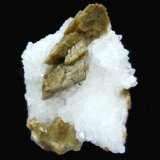Siderite, Quartz
Specimen height 6 cm
(Autor: Tobi)