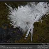 Aragonite
fov 10 mm
(Autor: ploum)