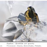 Brookite avec Quartz
fov 11 mm
(Autor: ploum)