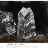 Phillipsite
fov 2.5 mm
(Autor: ploum)