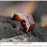 Vanadinite
fov 7.3 mm
(Autor: ploum)