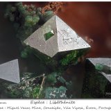 Libethenite and Turquoise
fov 2.2 mm
(Autor: ploum)
