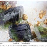 Olivenite
fov 2.1 mm
(Autor: ploum)