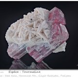 Tourmaline
fov 80 mm
(Autor: ploum)