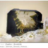Brookite
fov 2.10 mm
(Autor: ploum)
