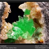 Annabergite
3.5 mm
(Autor: ploum)