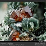 Grossular and Clinochlore
fov 4.5 mm
(Autor: ploum)