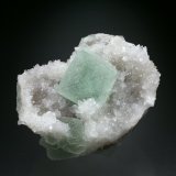 Fluorite, Quartz
6x4x3 cm overall size
(Autor: Jesse Fisher)