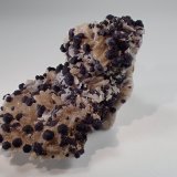 Barite, Quartz, Fluorite, Cerussite
40 mm x 34 mm x 31 mm
(Autor: Don Lum)