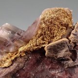 Gold, Calcite, Quartz
56mm x 29mm x 12mm
(Autor: Don Lum)